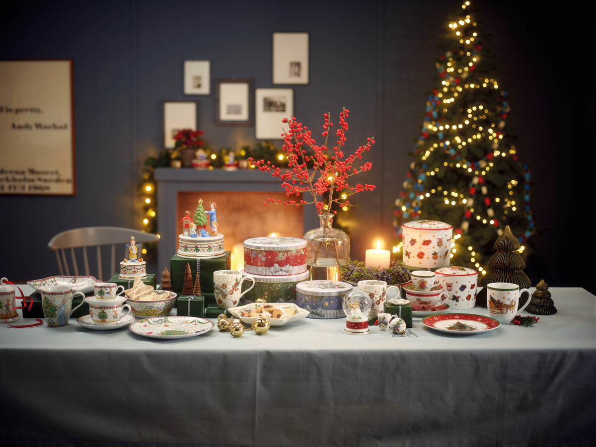 Hutschenreuther Sammelkollektion 2024 Weihnachtsleuchten Plätzchenteller 28cm Lifestyle2