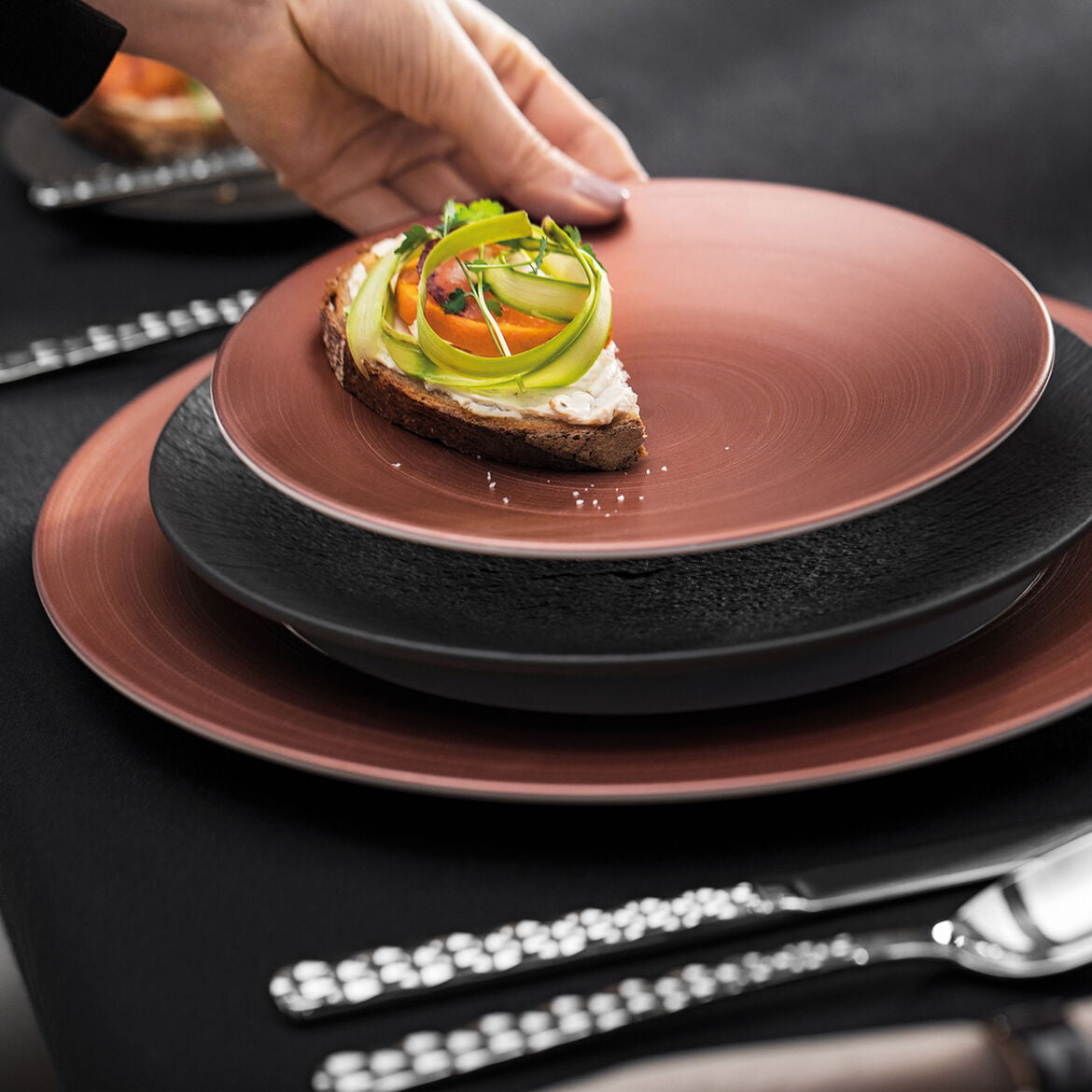 Villeroy & Boch Manufacture Rock Glow Schale flach 23,5 cm Set6