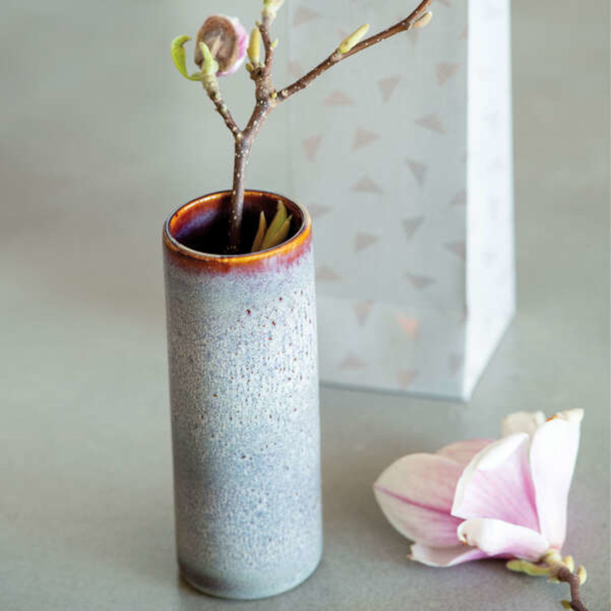 Villeroy & Boch Lave Home Vase Cylinder beige klein 20 cm Lifestyle 1