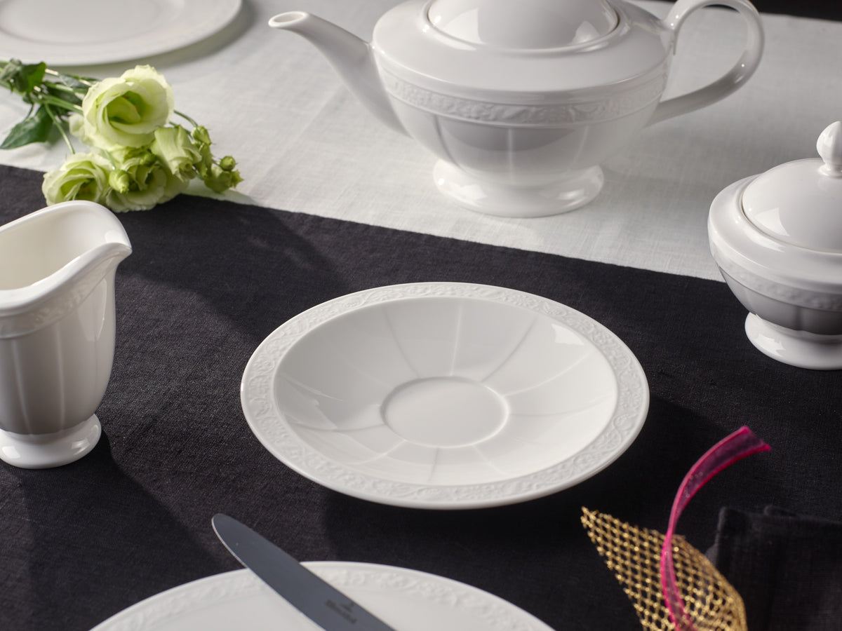 Villeroy & Boch White Pearl Frühstücksuntertasse 18 cm Lifestyle 1