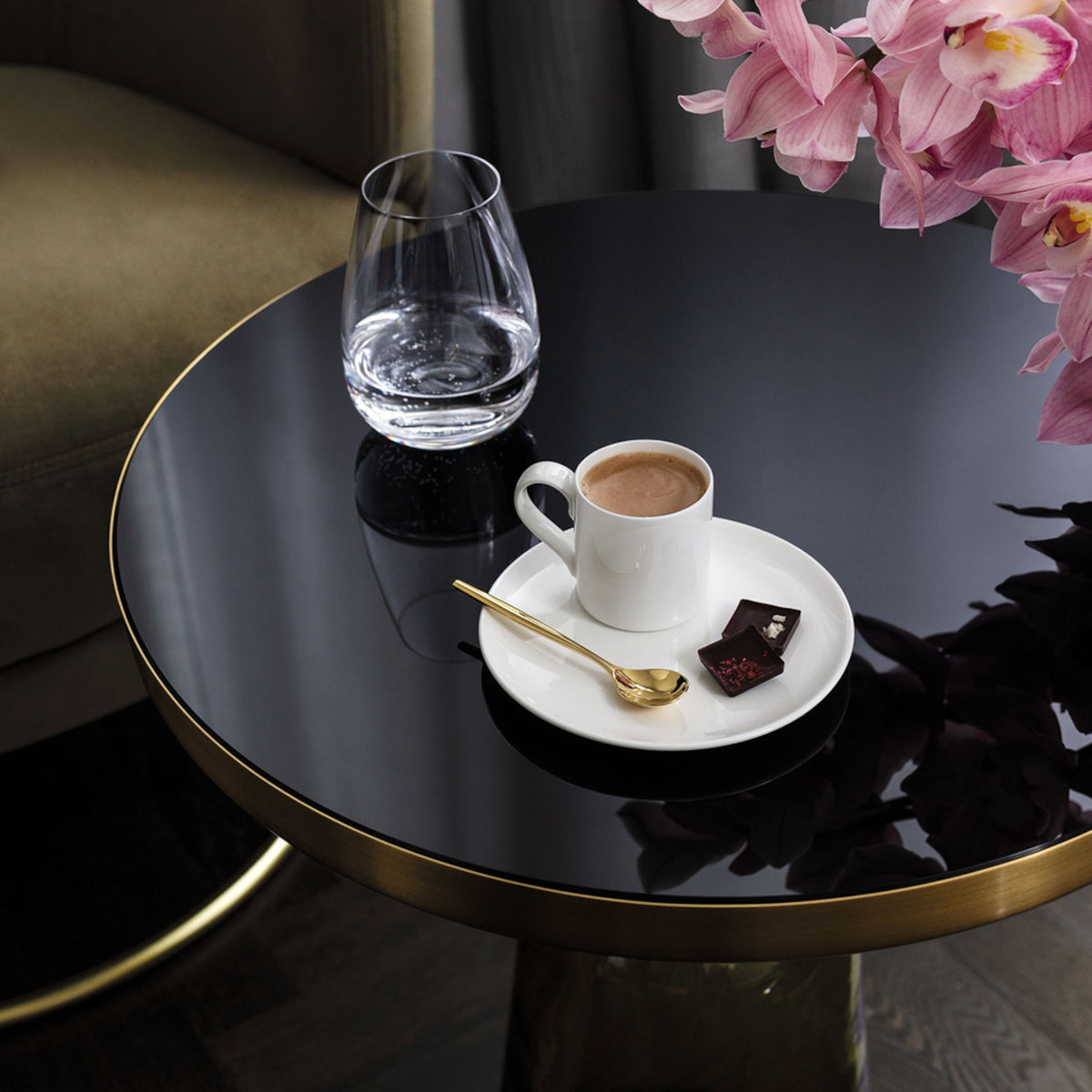 Villeroy & Boch Signature Metrochic Blanc Mokka-/Espressoobere Lifestyle 1