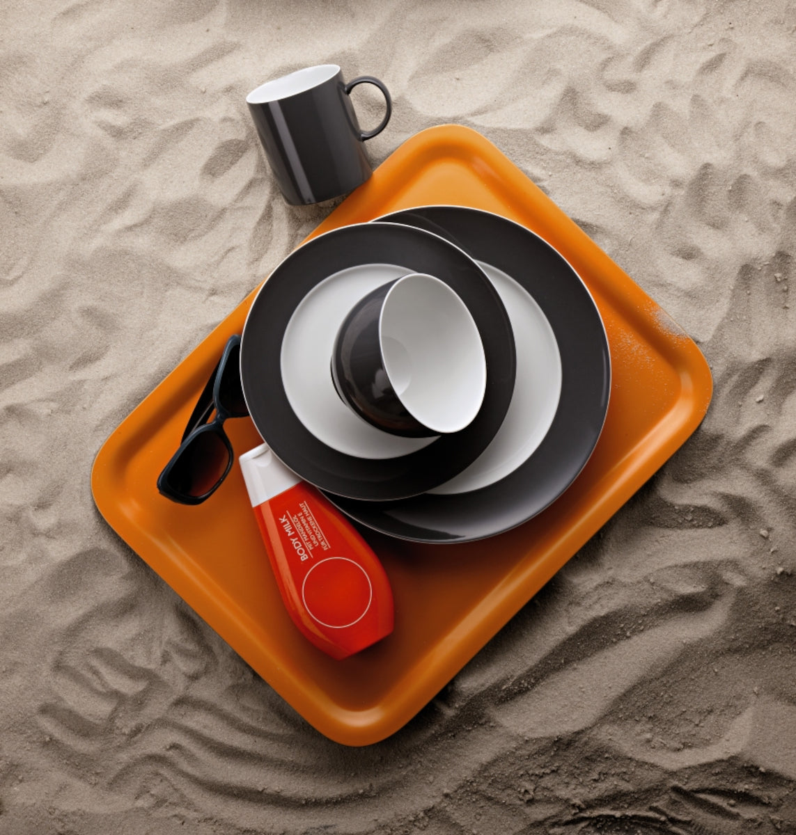 Thomas Sunny Day Grey Becher mit Henkel 0,30 l Lifestyle 1