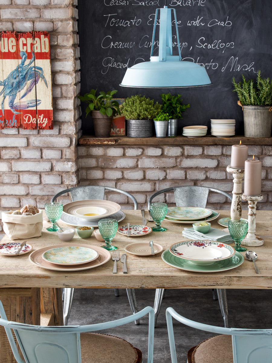 Villeroy & Boch Boston coloured Weissweinglas green 0,23 l Lifestyle 1