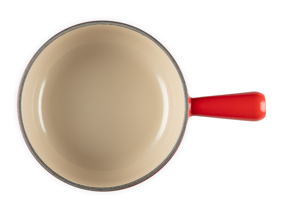 Le Creuset Caquelon Tradition kirschrot 20cm Freisteller 5