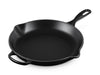 Le Creuset Brat- und Servierpfanne Signature rund schwarz matt 30cm Freisteller 2