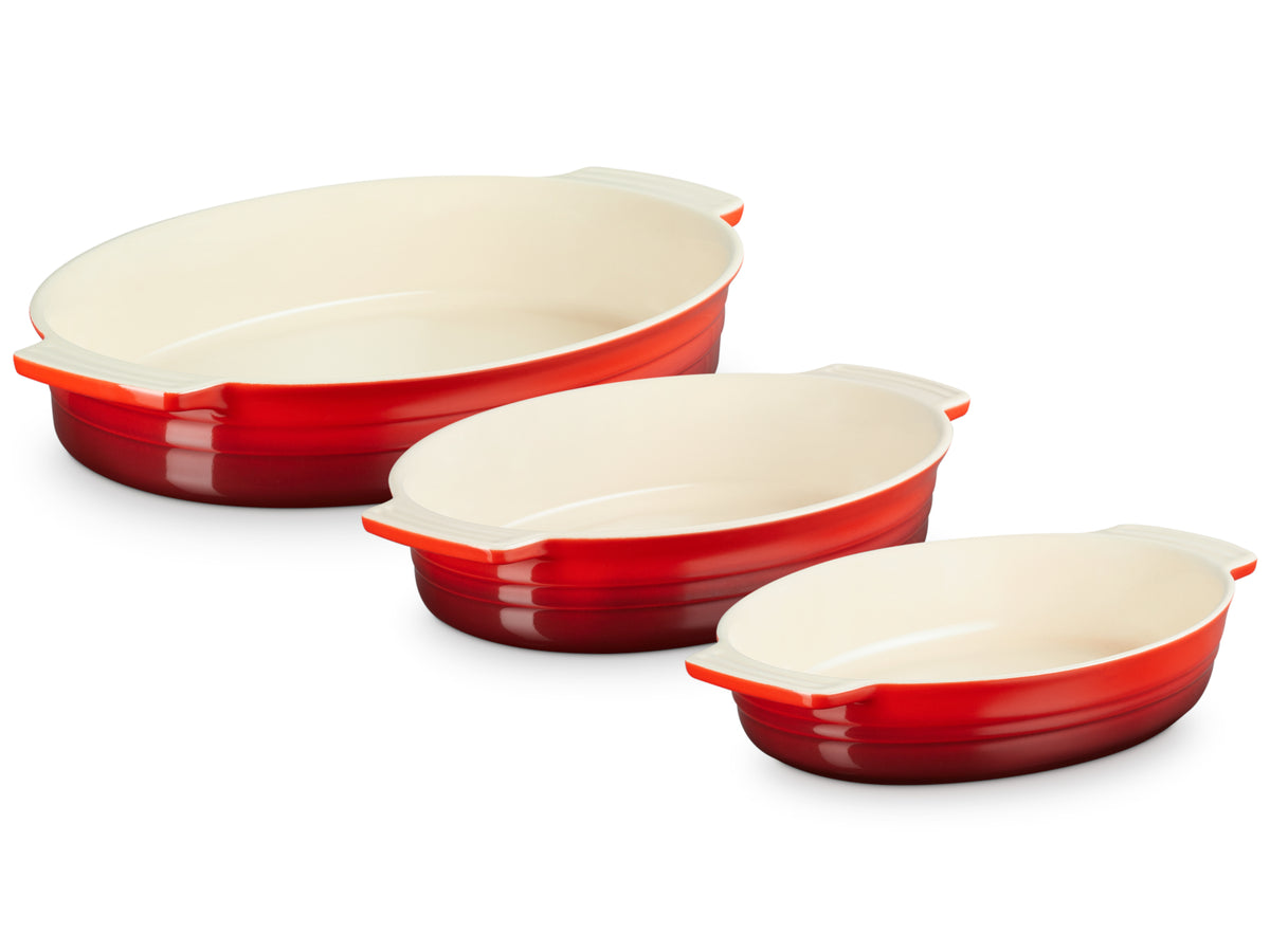 Le Creuset Auflaufform Klassik oval kirschrot 24/27/36 Set 3tlg Freisteller 2