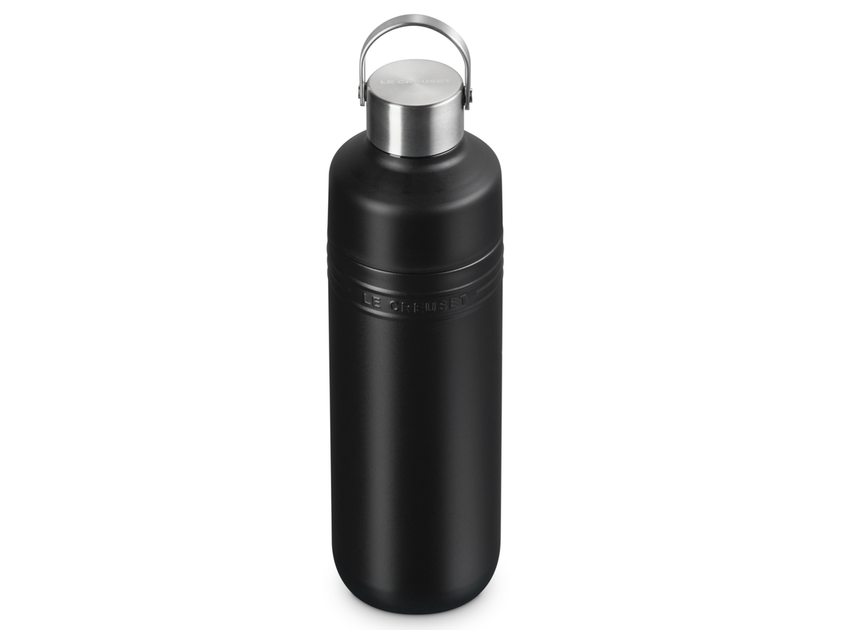 Le Creuset On The Go Trinkflasche schwarz matt 1l Freisteller 2