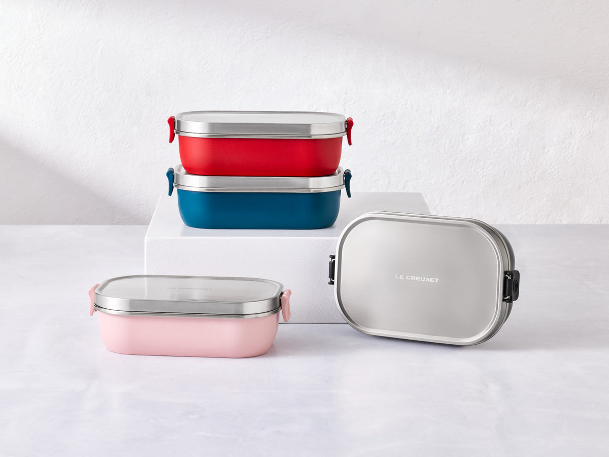 Le Creuset On The Go Lunchbox shell pink 900ml Lifestyle 4