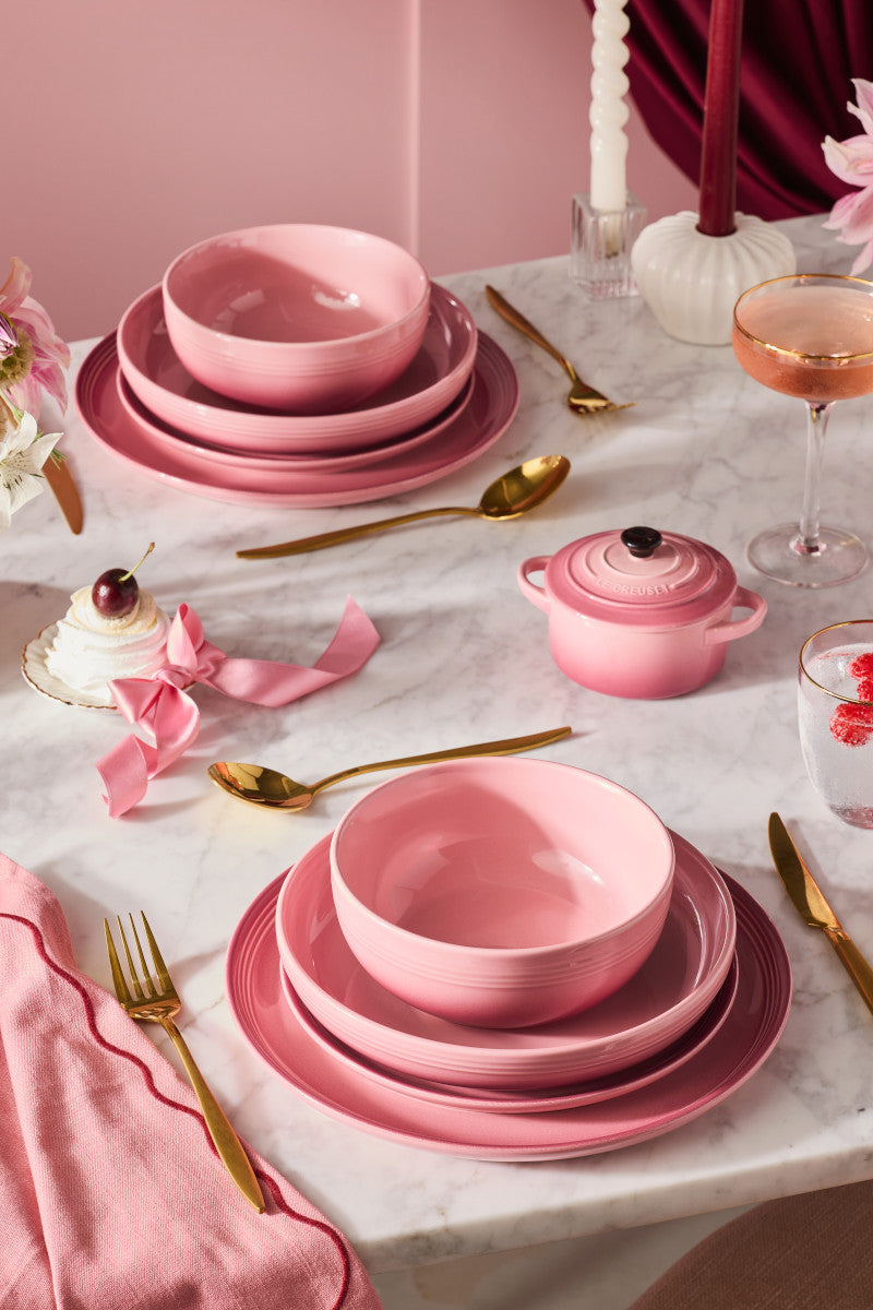 Les Creuset Speiseteller Coupe rose quartz 27cm Lifestyle 2