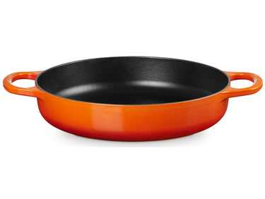 Le Creuset Servierpfanne Signature ofenrot 28,7cm Freisteller 1