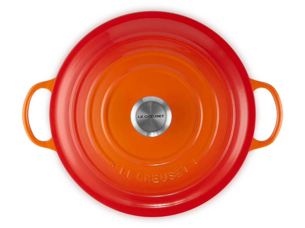 Le Creuset Bräter La Marmite Signature rund ofenrot 28cm Freisteller 3