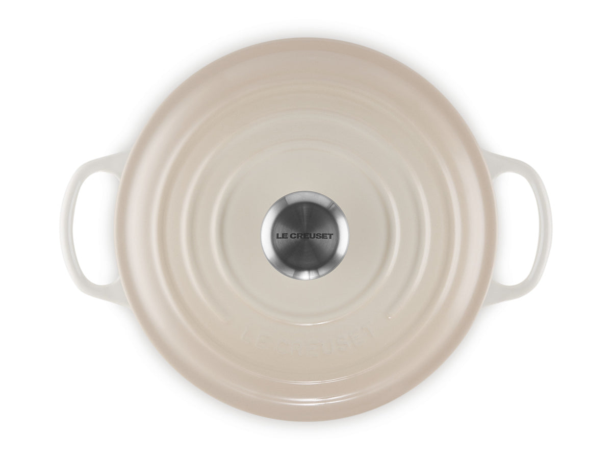 Le Creuset Bräter hoch Signature rund meringue 24cm Freisteller 2