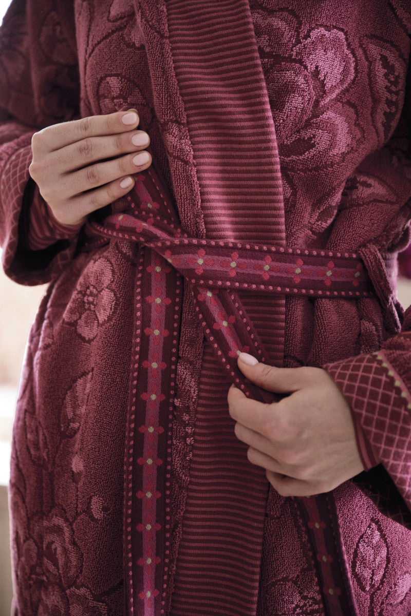 Pip Studio Jasmin Jacquard Bademantel dunkelrosa XXL Lifestyle 5