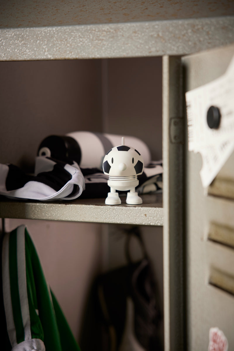 Hoptimist Football Bumble S White 7,7cm Lifestyle 2