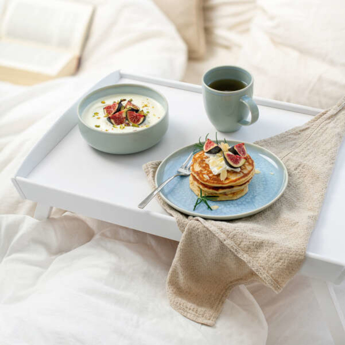 like. by Villeroy & Boch Crafted Blueberry Frühstücksset 6tlg Lifestyle 1