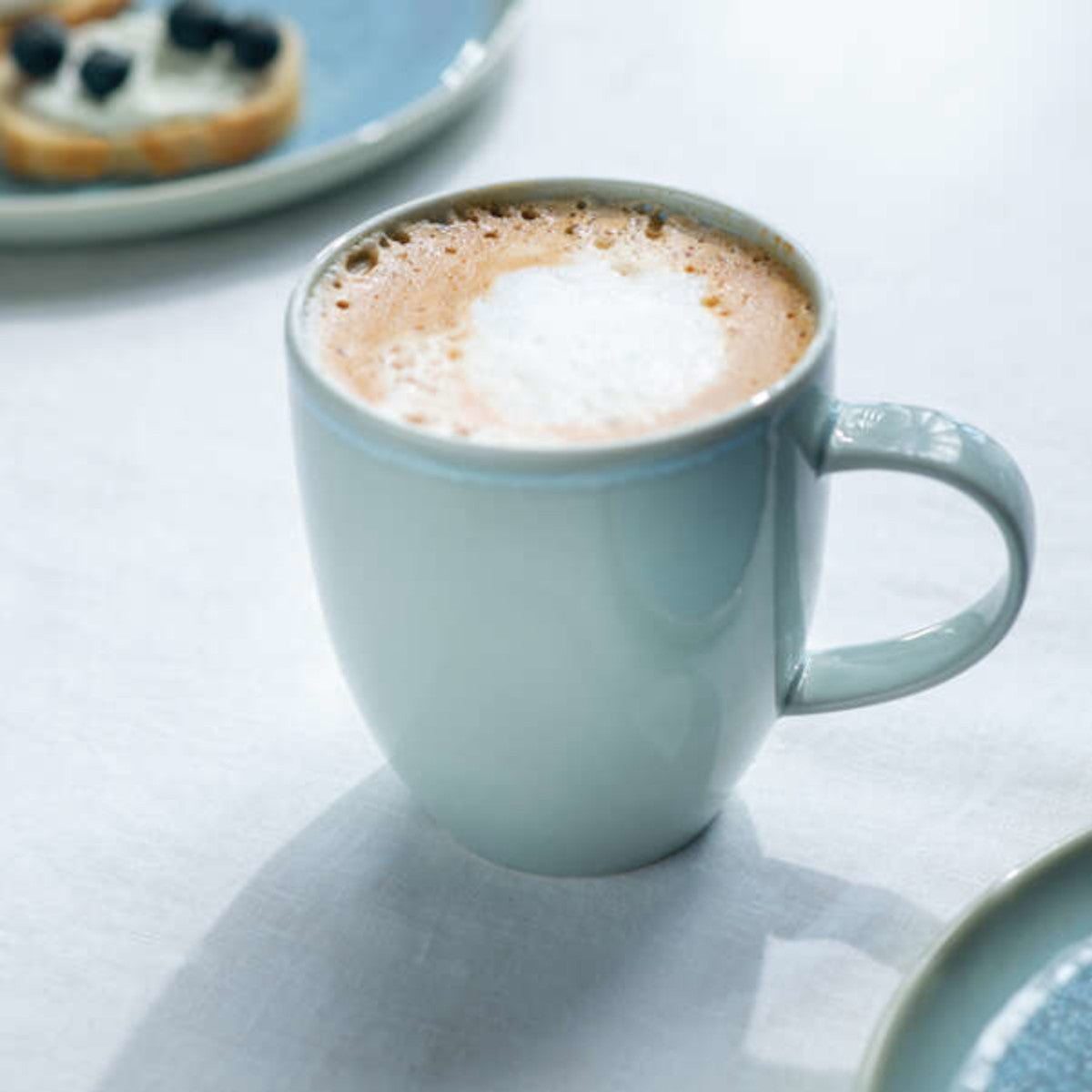 like. by Villeroy & Boch Crafted Blueberry Frühstücksset 6tlg Lifestyle 2