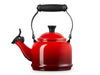 Le Creuset Wasserkessel Demi kirschrot 1,1l Freisteller 1