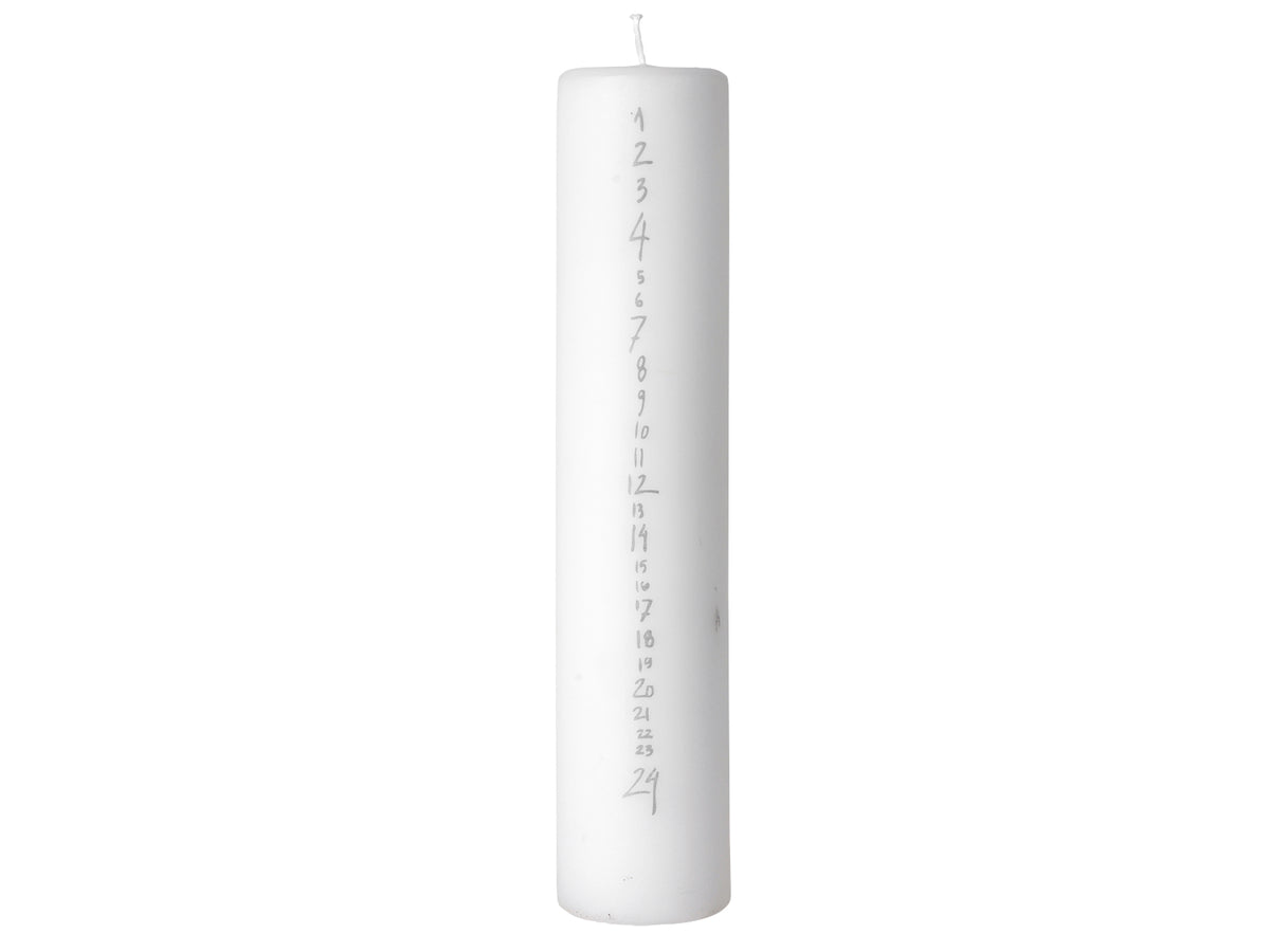 Broste Copenhagen Handwritten Kalenderlicht weiß 25cm Freisteller 1