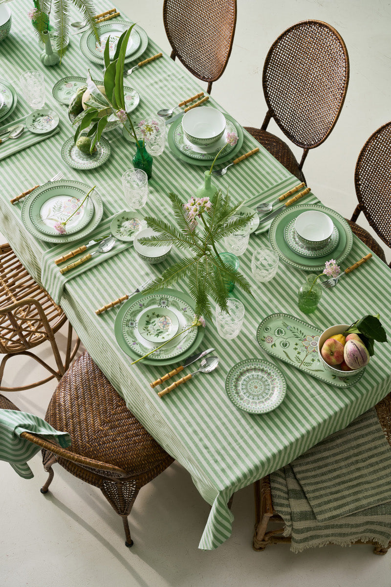 PIP STUDIO Royal Regal Flower Light Green Servietten 40x40cm Set4 Lifestyle 2
