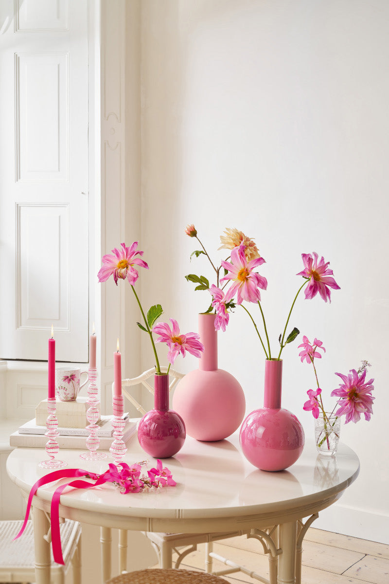 PIP STUDIO Vase Metal Medium Pink 19x33cm Lifestyle