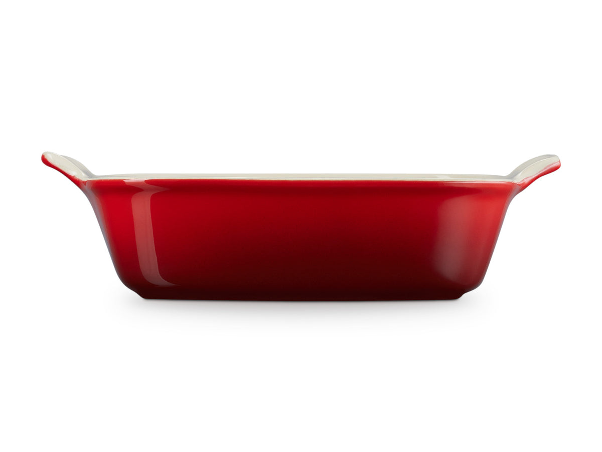 Le Creuset Auflaufform Tradition quadratisch kirschrot 23cm Freisteller 4