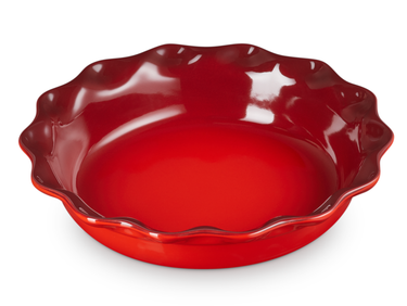 Le Creuset Pie-Form kirschrot 23cm Freisteller 1