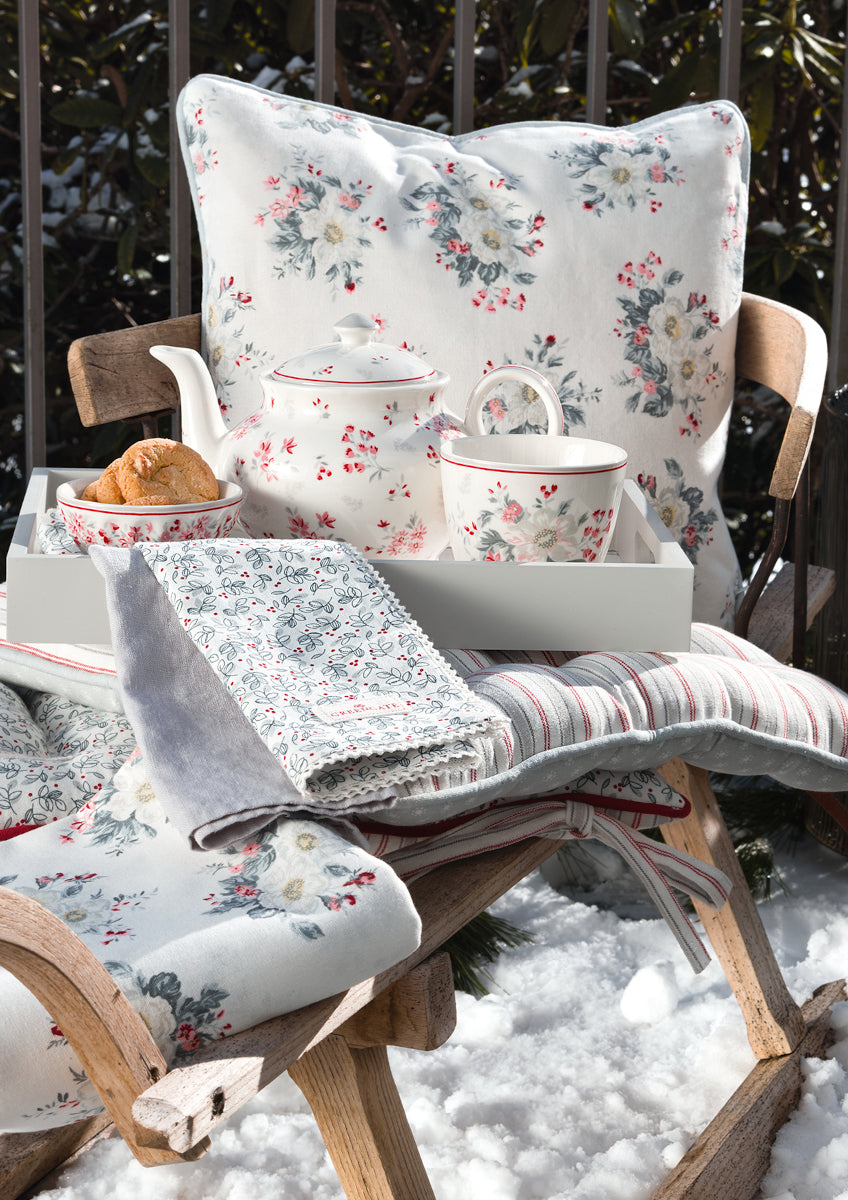 Greengate Abella Tischdecke weiss 130x170cm Lifestyle 1