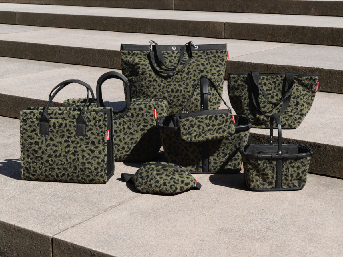 reisenthel carrybag teddy leo olive Lifestyle 5