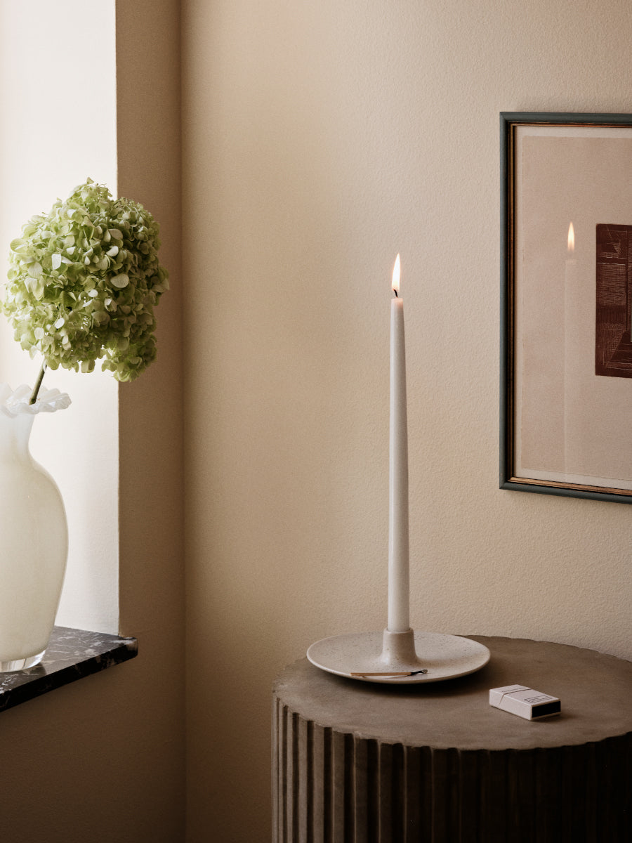 Broste Copenhagen NORDIC VANILLA Kerzenleuchter 4cm Lifestyle 1