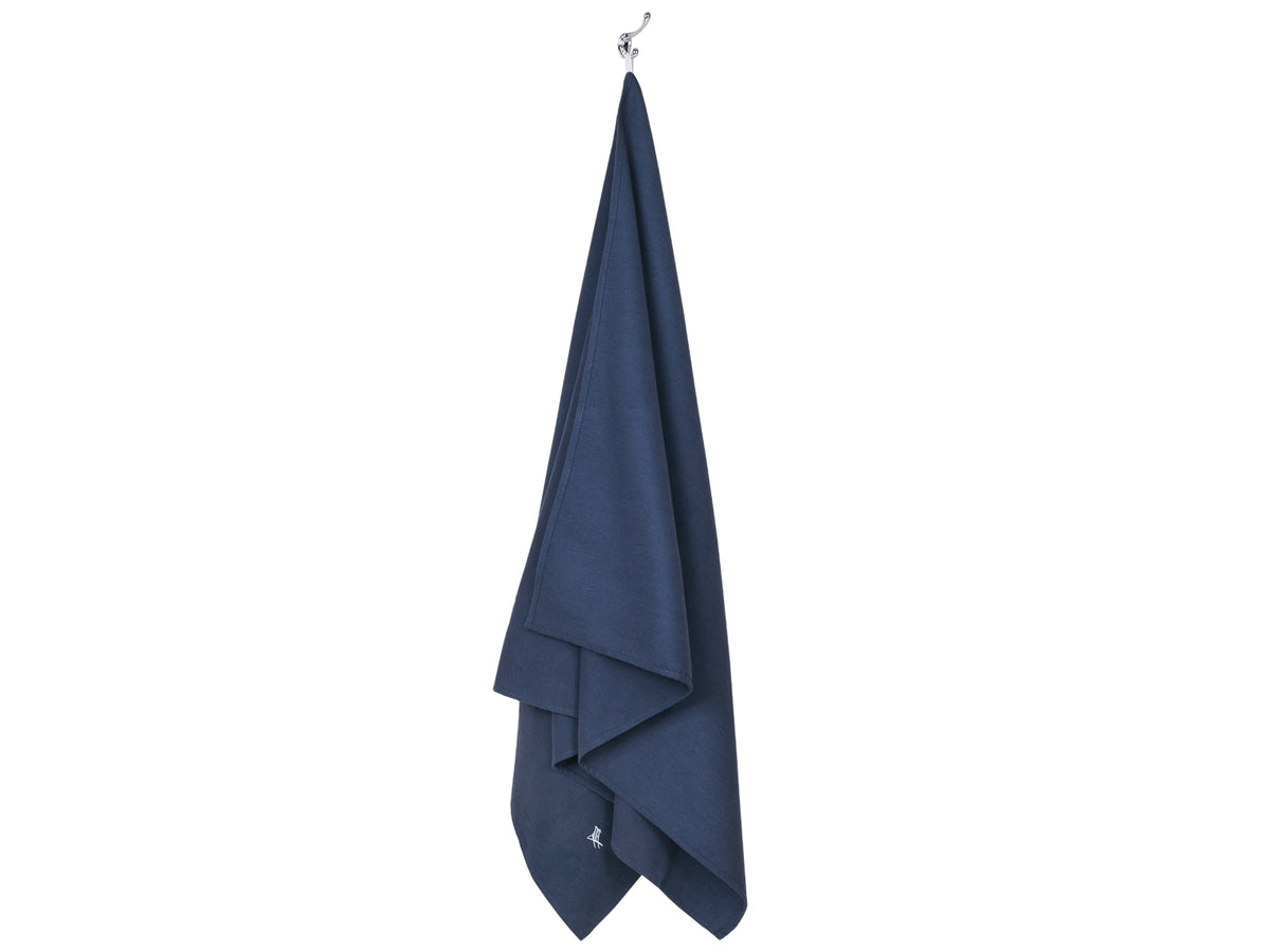 Dock & Bay Fitness-Handtuch L Deep Sea Navy 160x90cm Freisteller 2