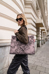 reisenthel daily shopper jacquard rose Lifestyle 2