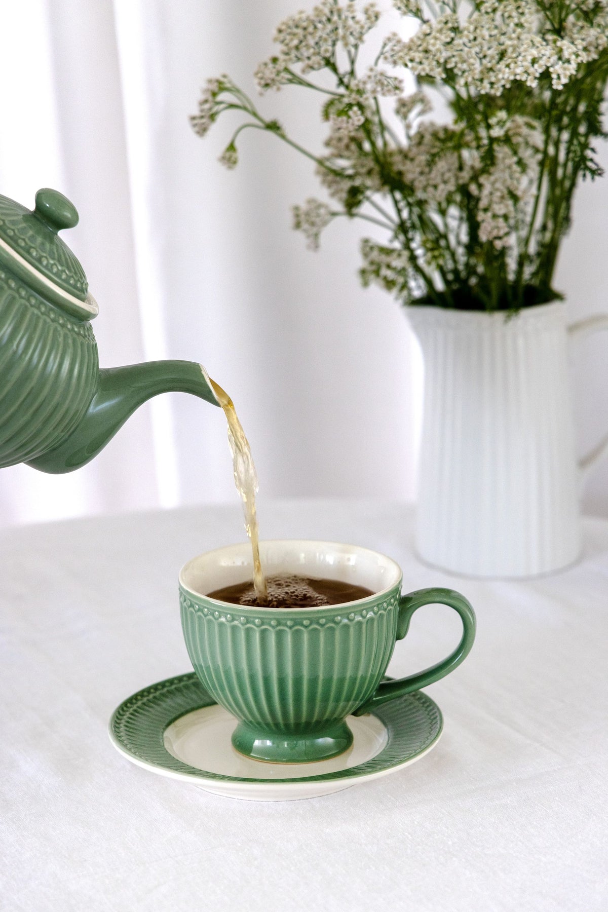 Greengate Alice Krug dusty green 0,5l