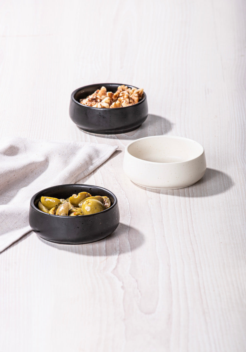 Ladelle ELEMENTS Schalenset flach onyx Set3 Lifestyle1