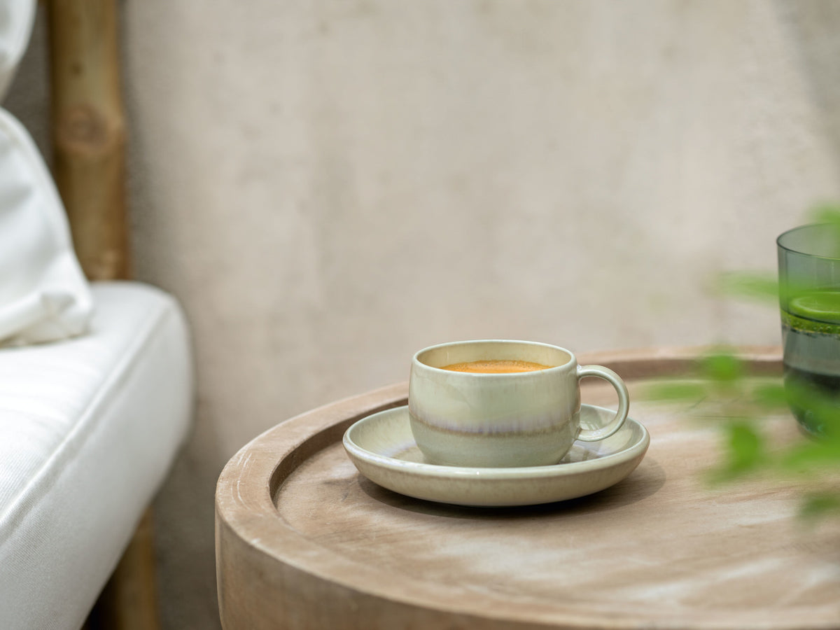 like Villeroy & Boch Perlemor Alga Espressountertasse 12cm Lifestyle 1