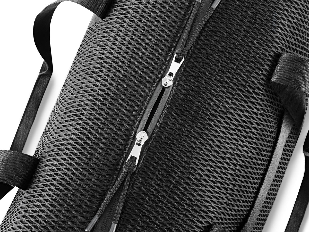reisenthel extralite weekender M mesh black Freisteller 2