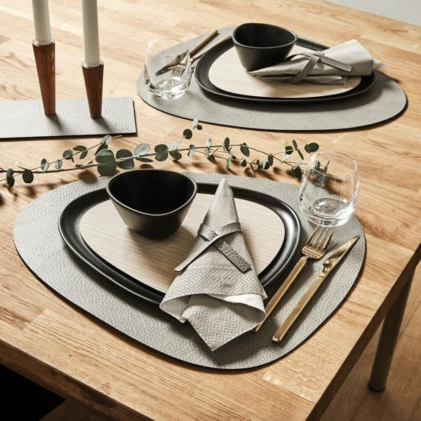 LIND DNA HIPPO Tischset Curve L anthracite-grey 37 x 44 cm