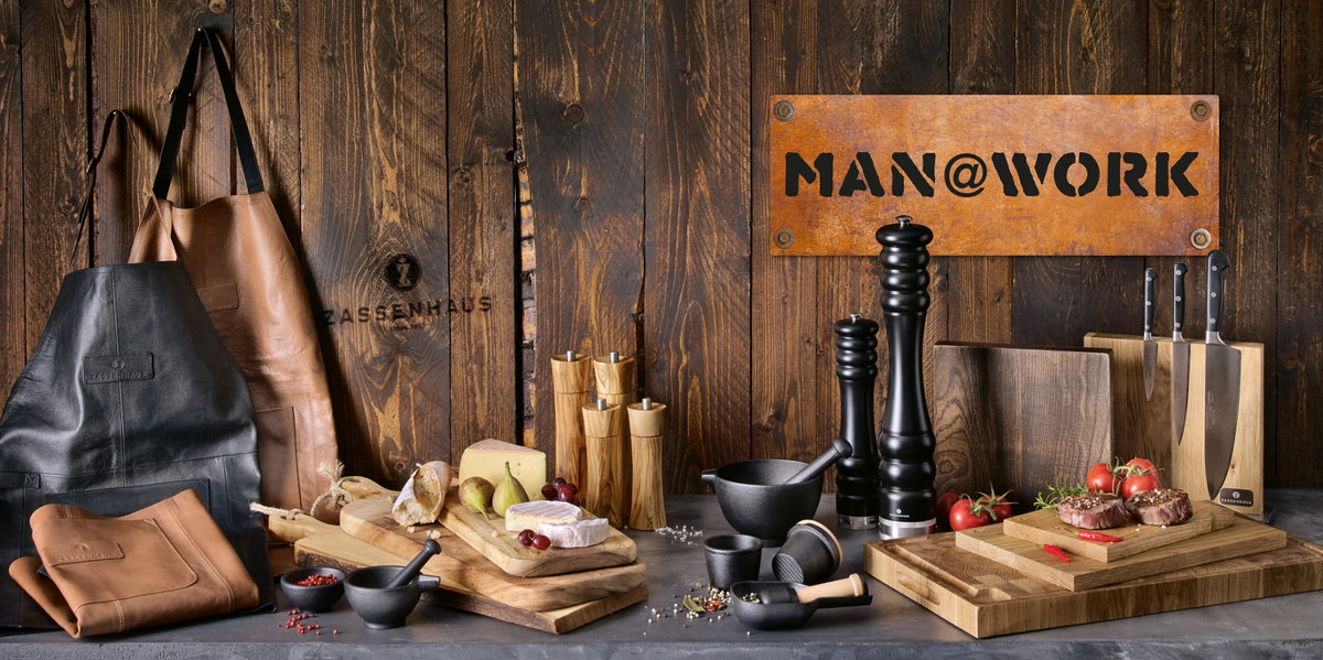 Zassenhaus Pfeffermühle München schwarz matt perforiert 45 cm