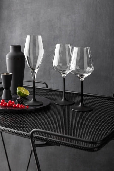 Villeroy & Boch Manufacture Rock Champagnerkelch-Set 4tlg. Lifestyle3
