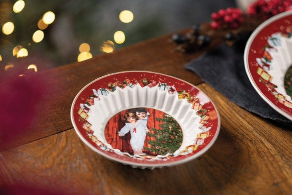 Villeroy & Boch Toy'sFantasy Schale klein Kinder spitzen durch Tür Lifestyle 2