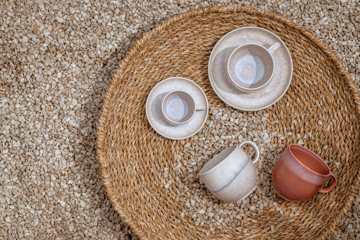 like. Villeroy & Boch Perlemor Sand Espressotasse mit Untertasse 0,06l Set6 Lifestyle