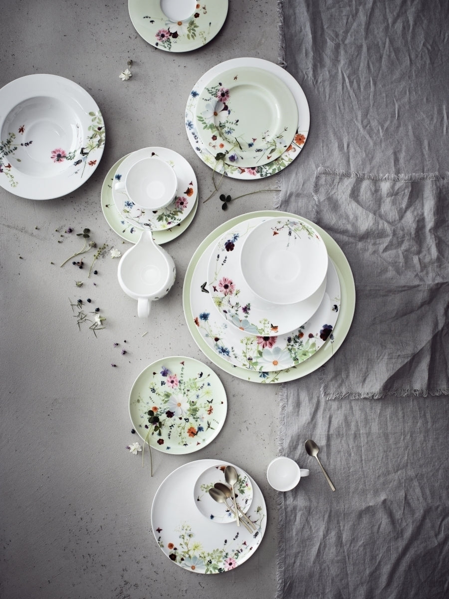 Rosenthal Brillance Grand Air Tee-/Cappuccino Untert. 16 cm Lifestyle 1