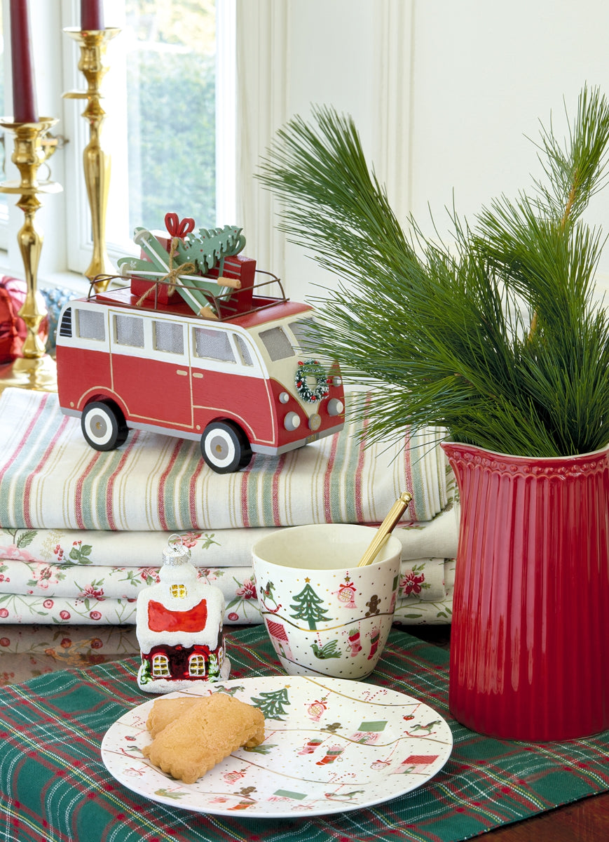 Greengate Leonora Becher mit Henkel merry christmas 0,35 l