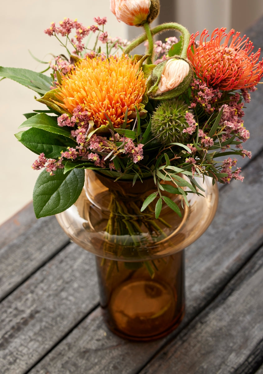 Lyngby Tube Vase Glas amber 20 cm Lifestyle1
