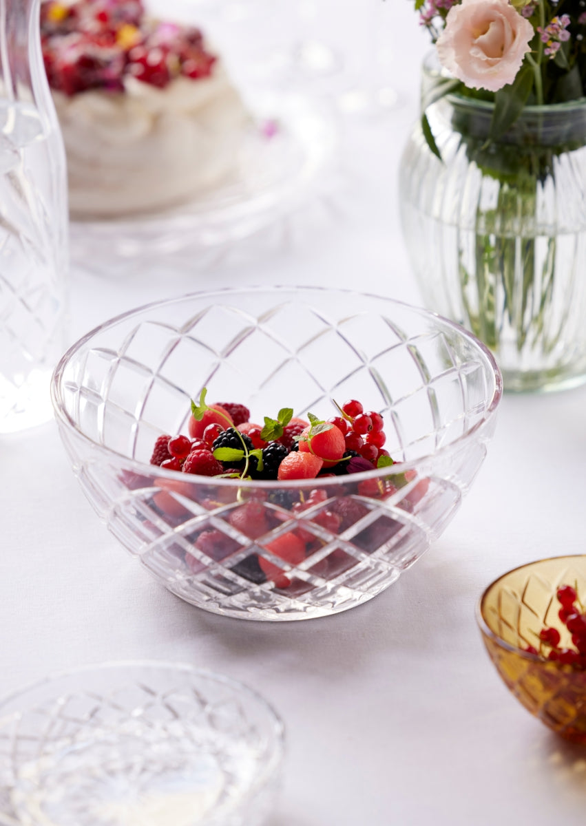 Lyngby Sorrento Salatschüssel Glas klar 24cm Lifestyle2