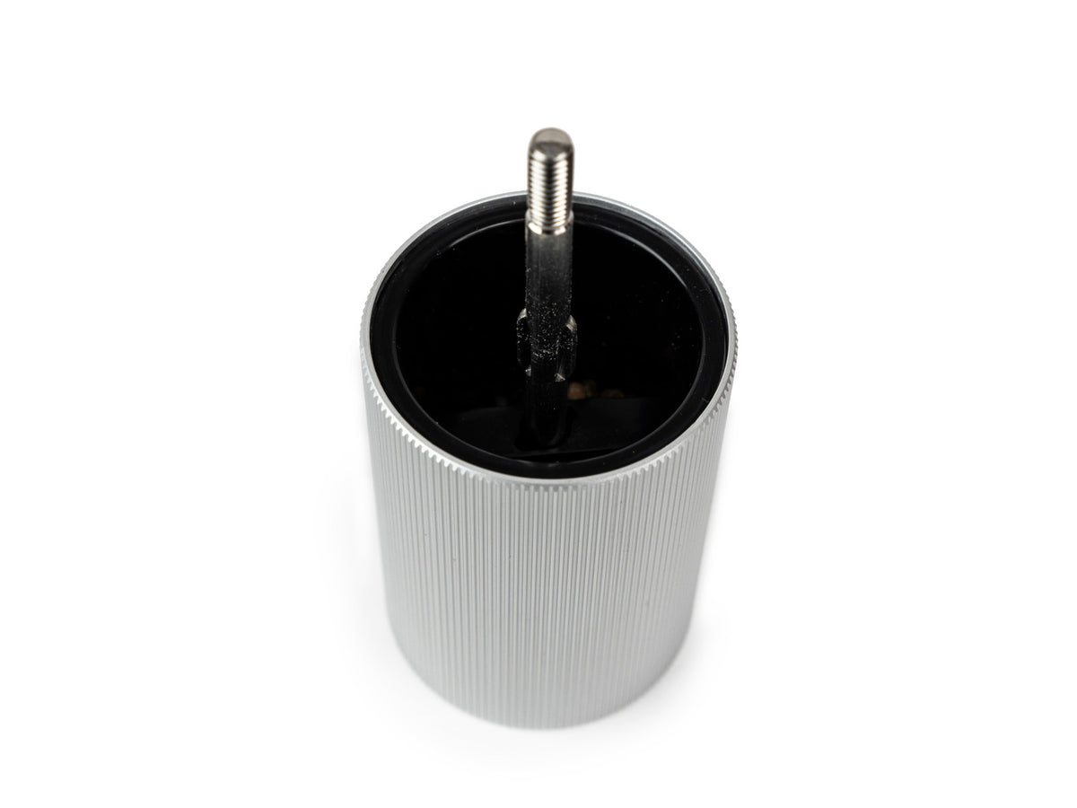 PEUGEOT LINE Pfeffermühle Aluminium/Natur 18 cm Freisteller 4