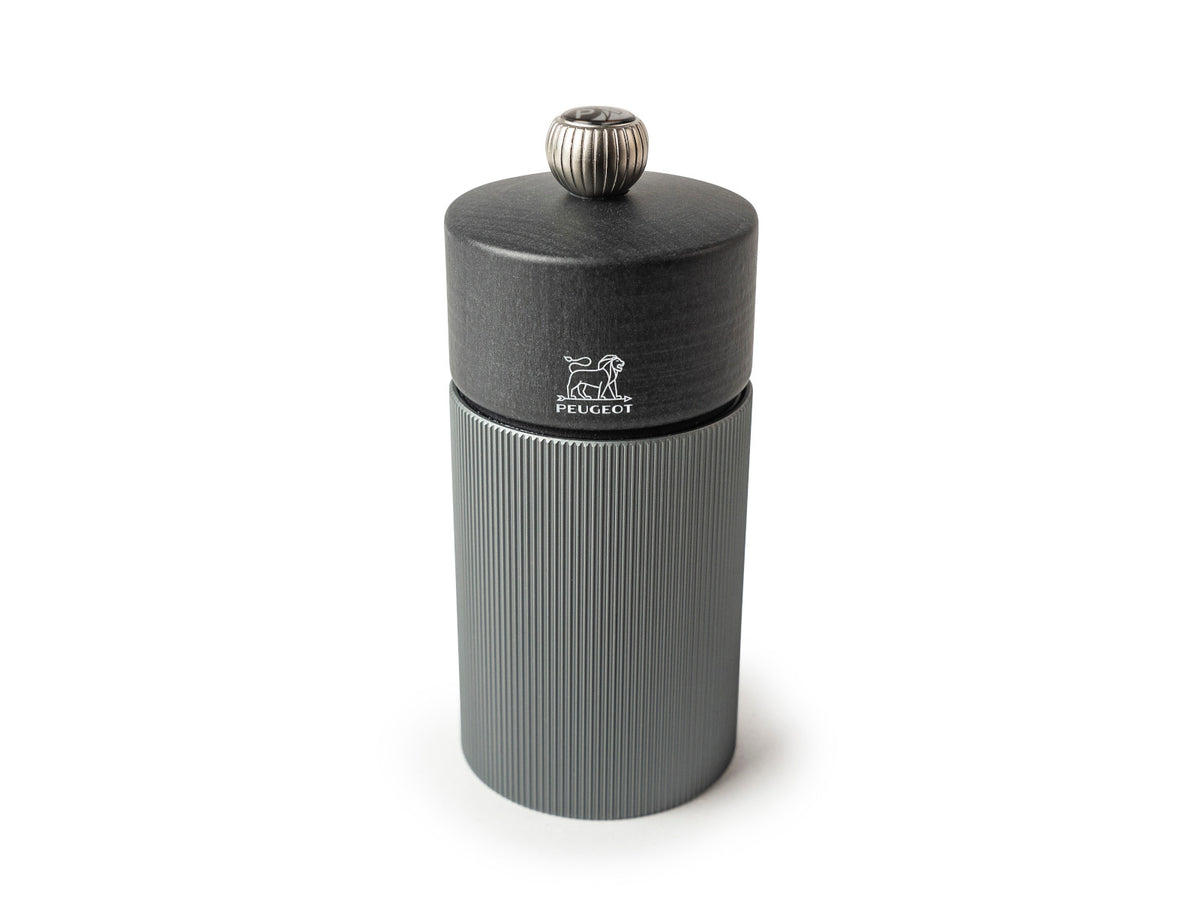 PEUGEOT LINE Pfeffermühle Carbon/Graphit 12 cm Freisteller 1