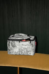 reisenthel cosmetic case jacquard grey Lifestyle 1