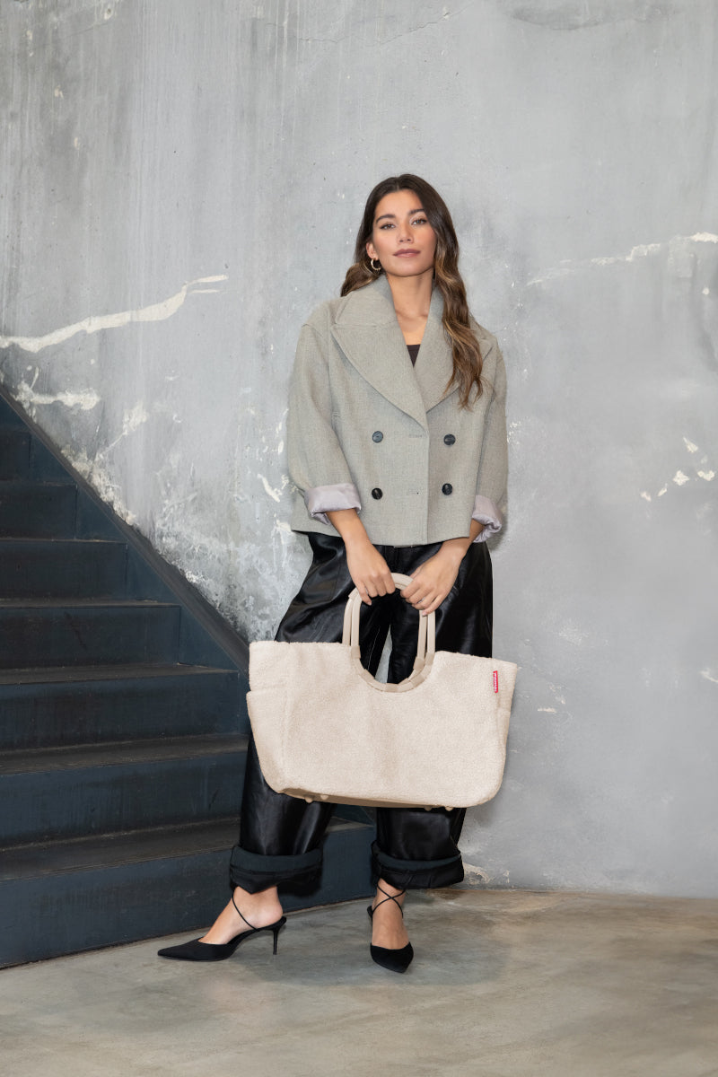 reisenthel loopshopper L teddy sand Lifestyle 4