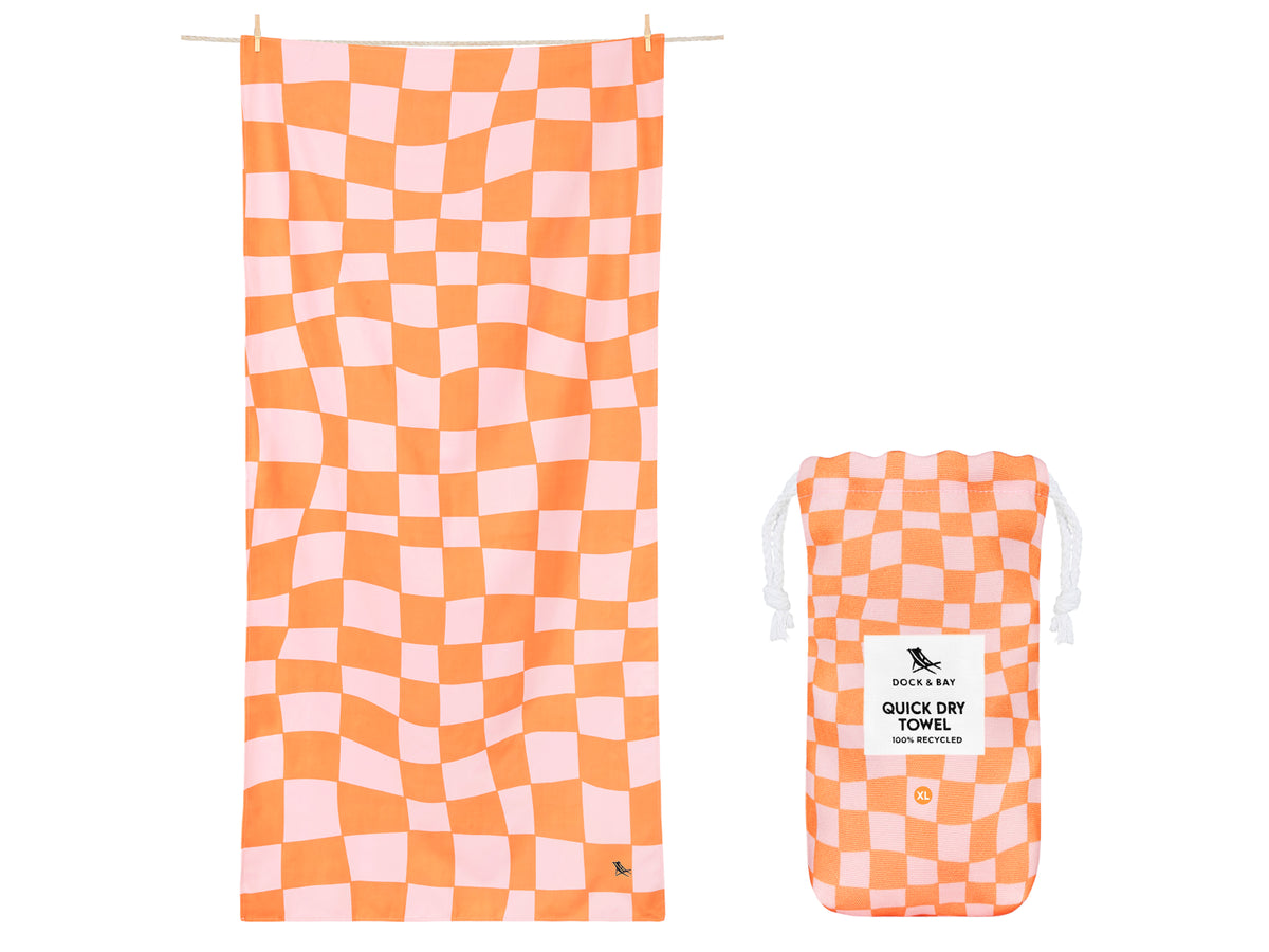 Dock & Bay Beach Towel XL Groovy Check 200x90cm Freisteller 1