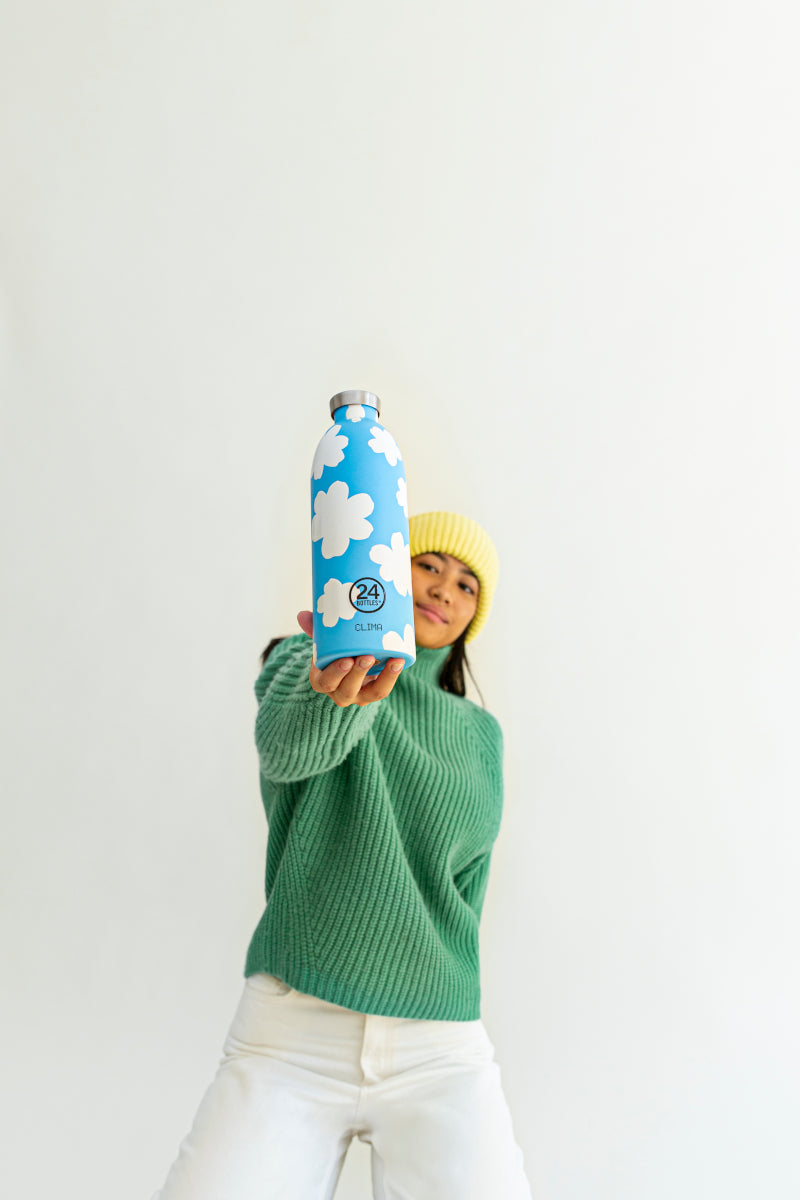 24Bottles Urban Bottle Daydreaming 1l Lifestyle 1